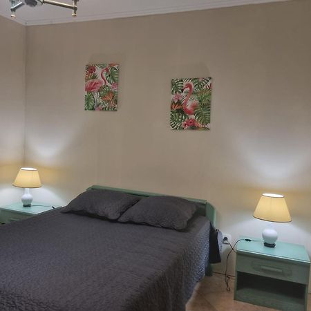 Les Conils - Gites Et Chambres D'Hotes Saint-Pierre-de-Vassols 외부 사진